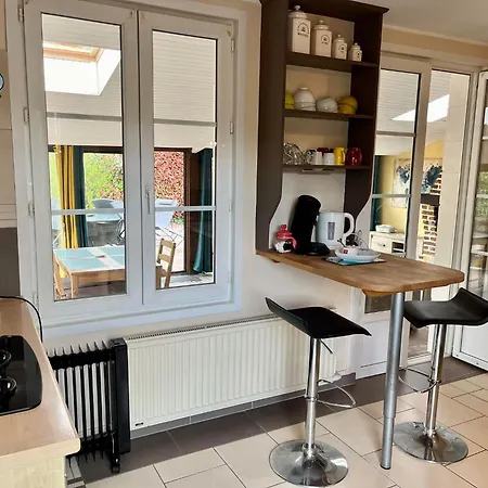 Casa de Férias La Maisonnette D'hermival à 2 Min De Lisieux - Jardin - Pkg - Wifi *