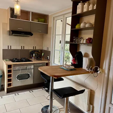Casa de Férias La Maisonnette D'hermival à 2 Min De Lisieux - Jardin - Pkg - Wifi *